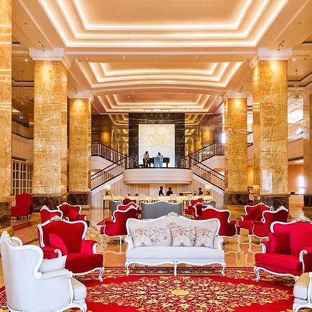 Adimulia Hotel Medan Zewnętrze zdjęcie